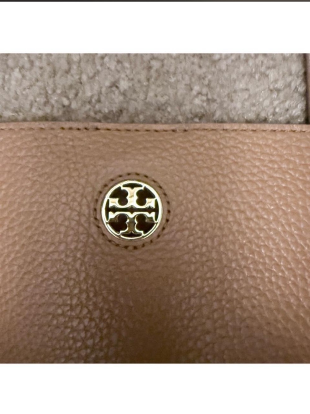 Tory Burch Tan Perry Tote - Picture 5 of 10
